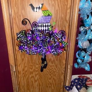Halloween Fun Flirty witches hat Wreath